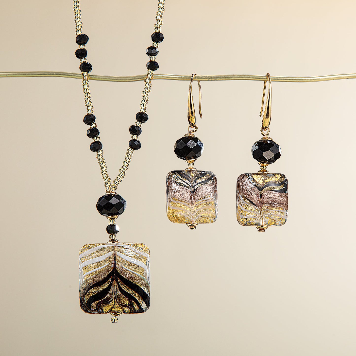 Bellissima Murano Black & Gold Glass Necklace