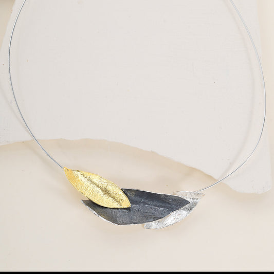 Twisted Leaves Necklace