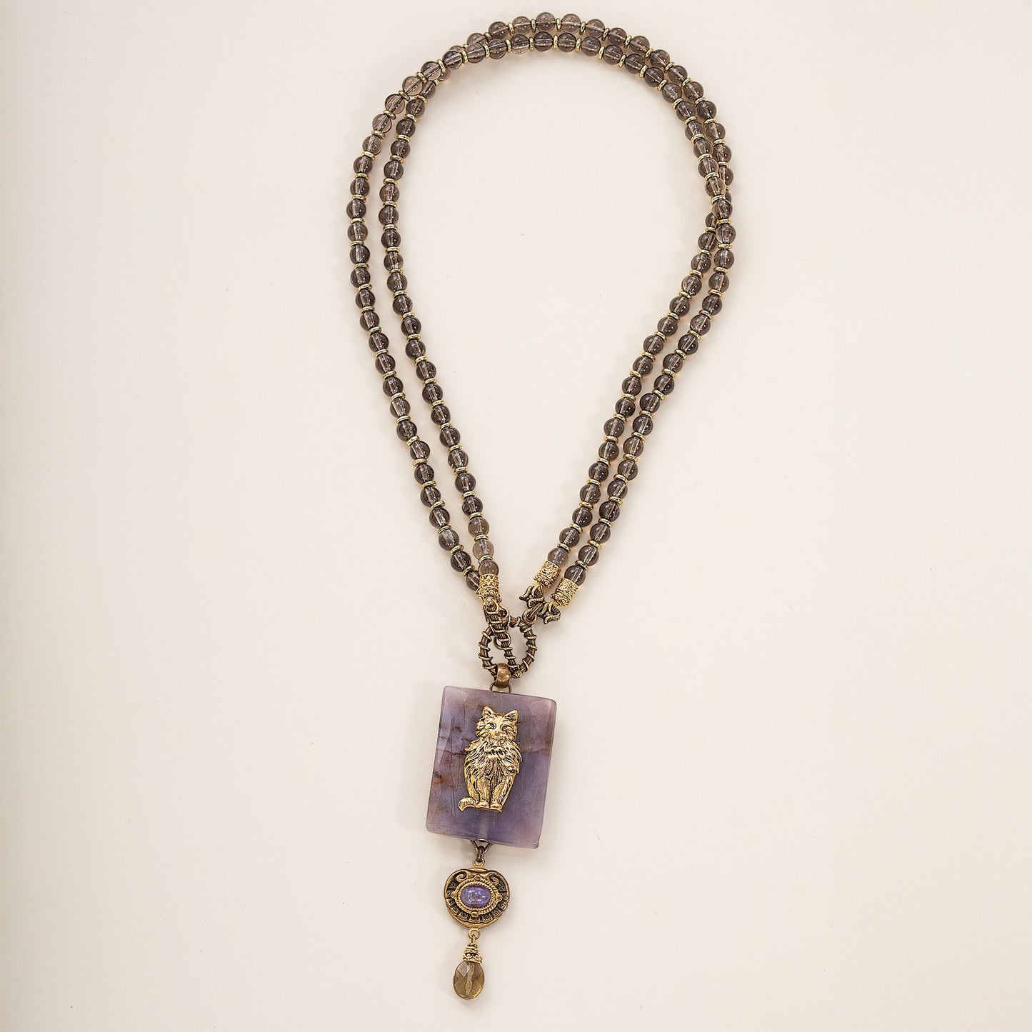 Vintage-Style Luxury in Lilac Necklace