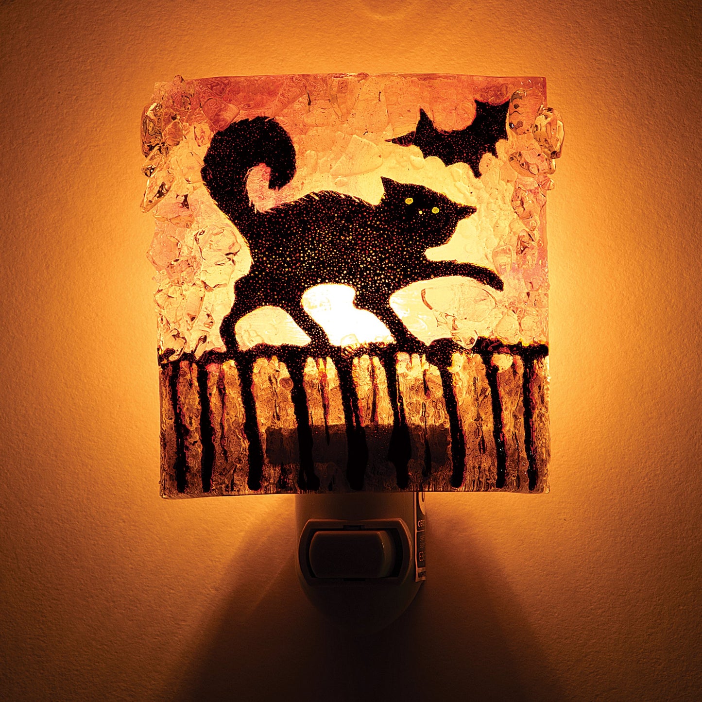 Recycled Glass Scaredy Cat Nightlight
